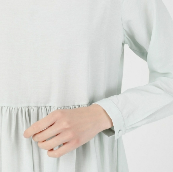 Crew neck unlined modest dress - Picture 5 of 5